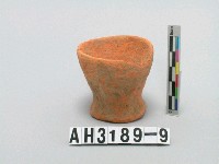 藏品(紅色細砂小陶杯)的圖片